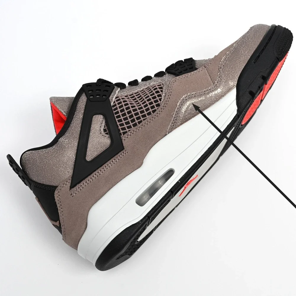 New DS Nike Air Jordan 4 Taupe Haze 2021 Size 9.5 Rare Retro‎ Authentic Brown OG